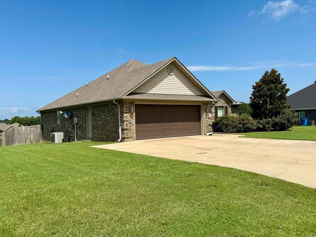 3 Corbin Cove, Greenbrier, AR 72058