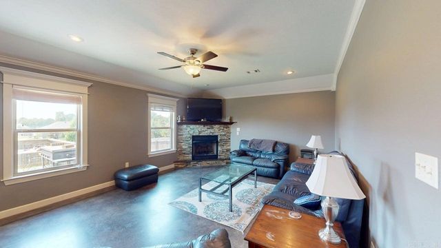 3 Corbin Cove, Greenbrier, AR 72058