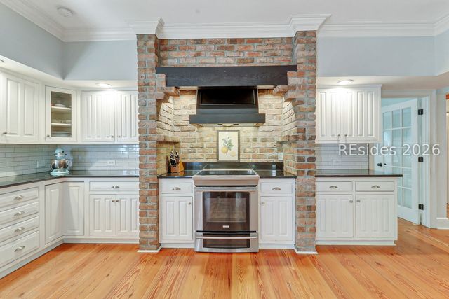 9 Ibis St, Hilton Head Island, SC 29928