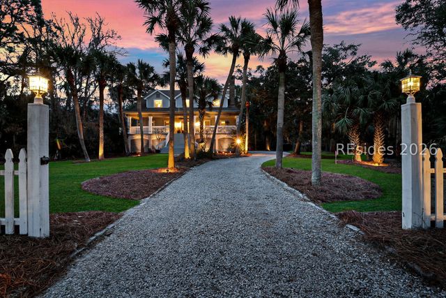 9 Ibis St, Hilton Head Island, SC 29928