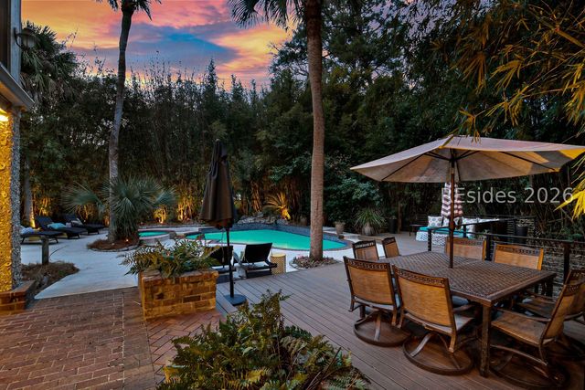 9 Ibis St, Hilton Head Island, SC 29928