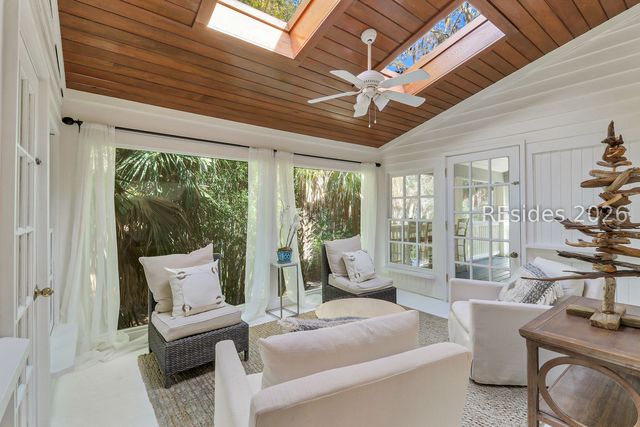 9 Ibis St, Hilton Head Island, SC 29928