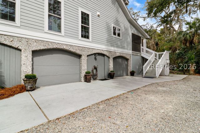 9 Ibis St, Hilton Head Island, SC 29928