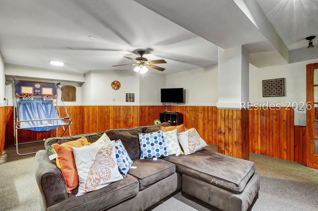 9 Ibis St, Hilton Head Island, SC 29928