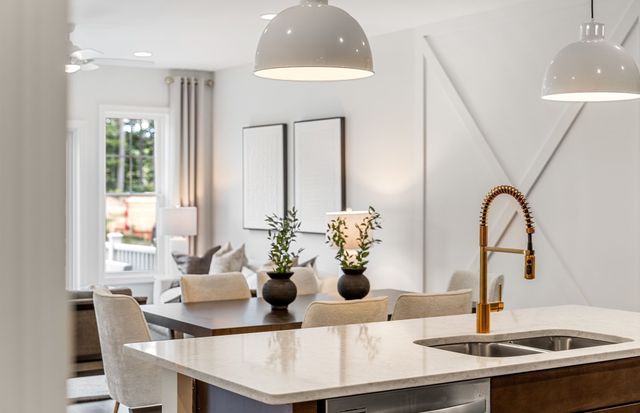 16 Weathervane Drive 023, Walpole, MA 02081