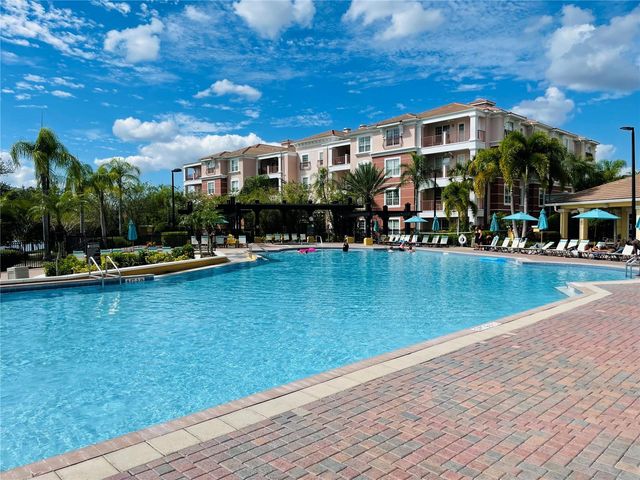 5049 SHOREWAY LOOP 40601, Orlando, FL 32819