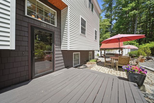 12 Campbell Drive, Pelham, NH 03076
