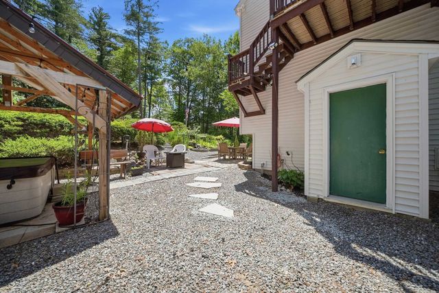12 Campbell Drive, Pelham, NH 03076