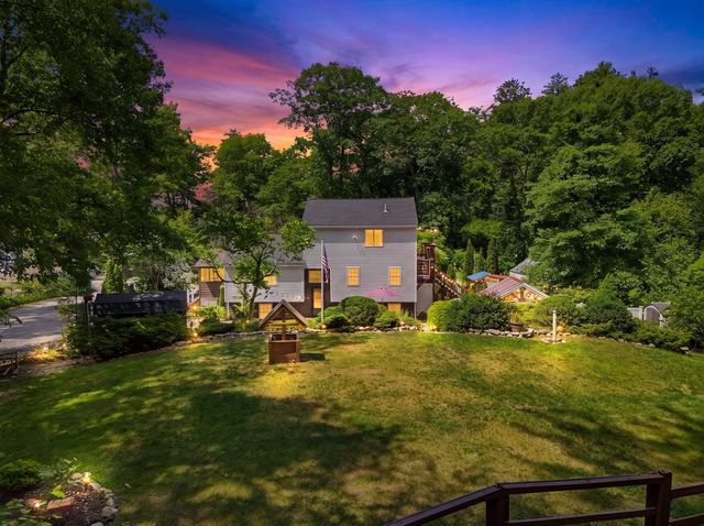 12 Campbell Drive, Pelham, NH 03076