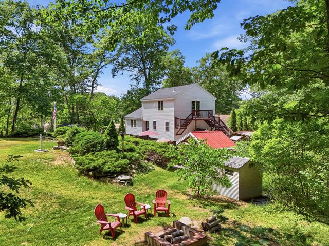 12 Campbell Drive, Pelham, NH 03076