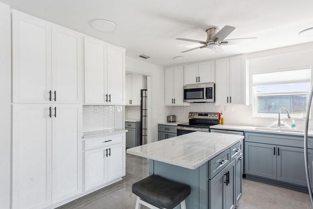 202 CADDY ROAD, Rotonda West, FL 33947