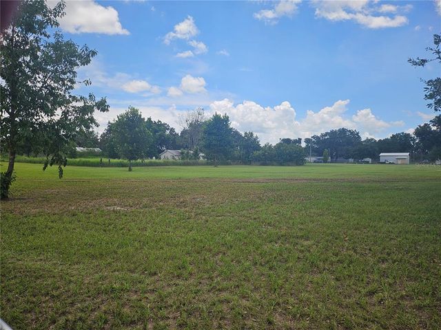 2452 WELCOME ROAD, Lithia, FL 33547
