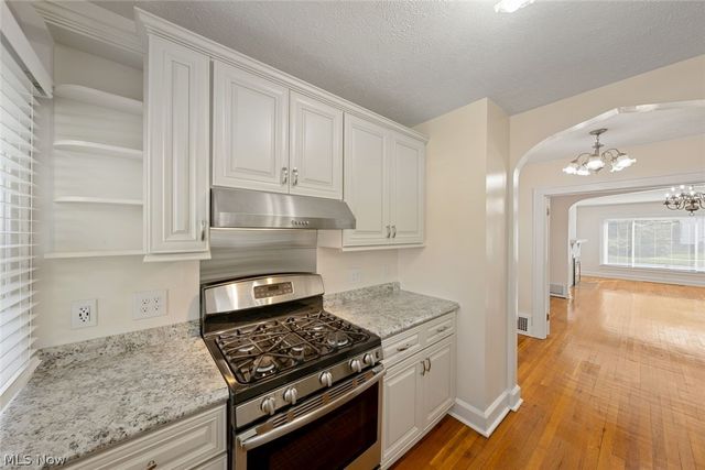 1474 Middleton Road, Cleveland Heights, OH 44121