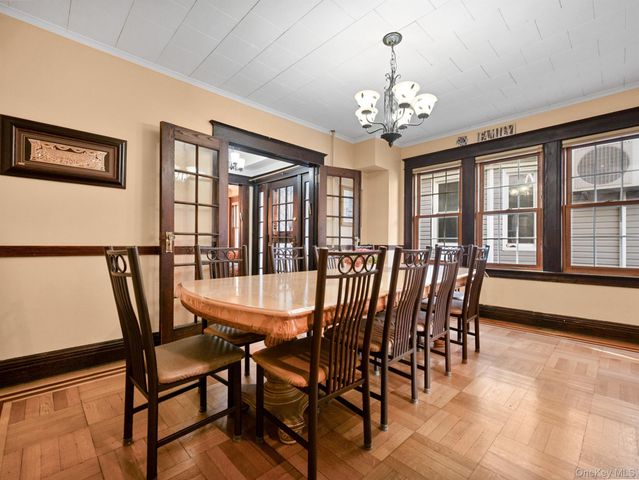 8511 122nd Street, Kew Gardens, NY 11415