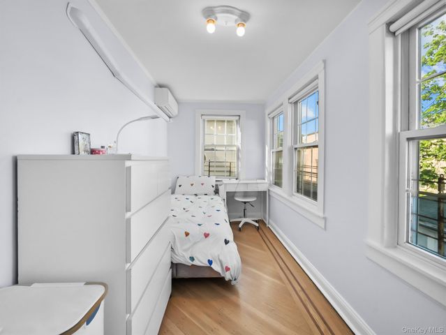8511 122nd Street, Kew Gardens, NY 11415