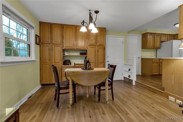 277 Woodward Drive, West Seneca, NY 14224