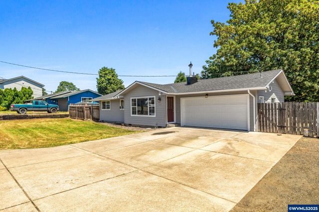 1220 SE Godsey Rd, Dallas, OR 97338