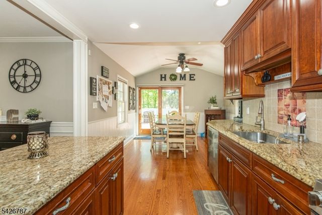 116 Big Piece Rd, Fairfield Twp., NJ 07004