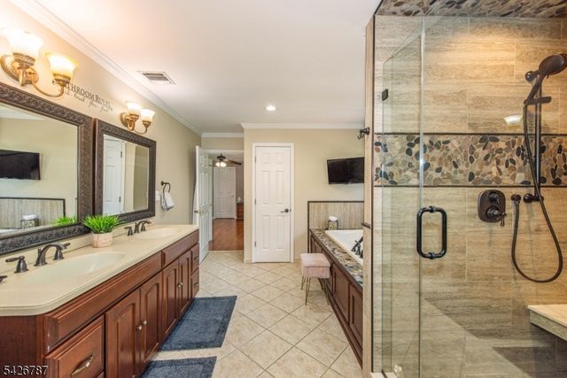 116 Big Piece Rd, Fairfield Twp., NJ 07004