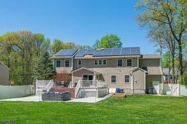 116 Big Piece Rd, Fairfield Twp., NJ 07004