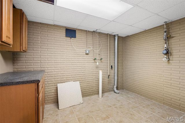 4716 Brookton Way, St Louis, MO 63128