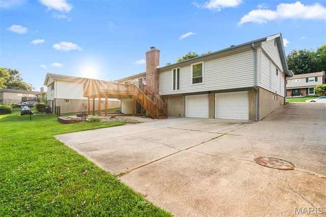 4716 Brookton Way, St Louis, MO 63128