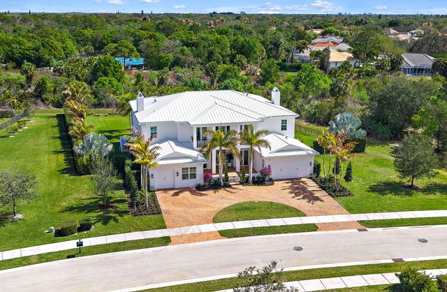 8184 SE Old Plantation Circle, Jupiter, FL 33458