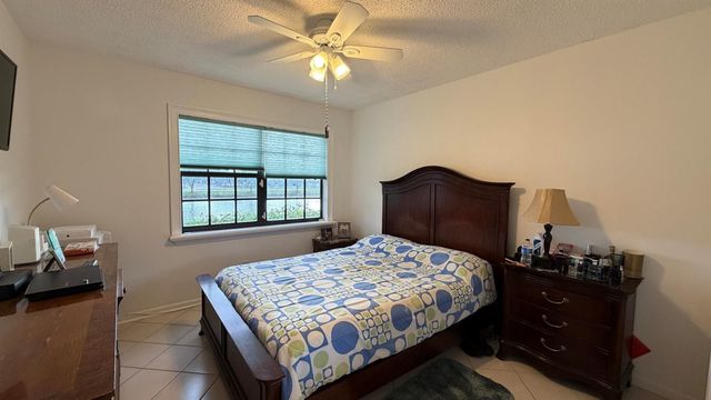 8232 Waterline Drive, Boynton Beach, FL 33472