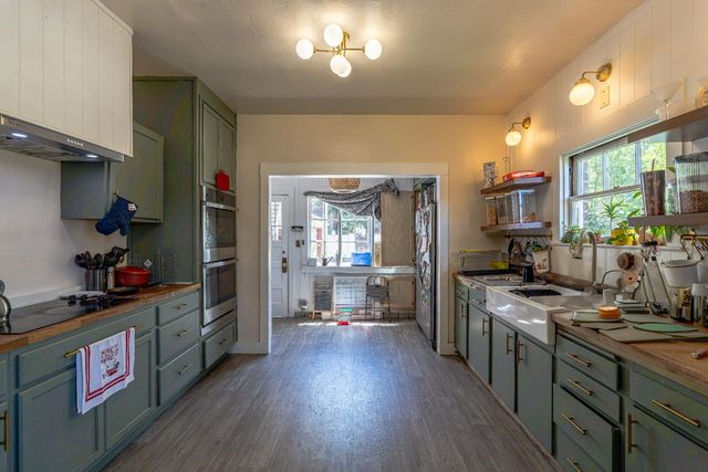 52 W Adams St, Stockton, CA 95204