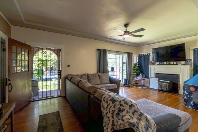 52 W Adams St, Stockton, CA 95204