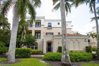2868 Tiburon BLVD E 102, Naples, FL 34109
