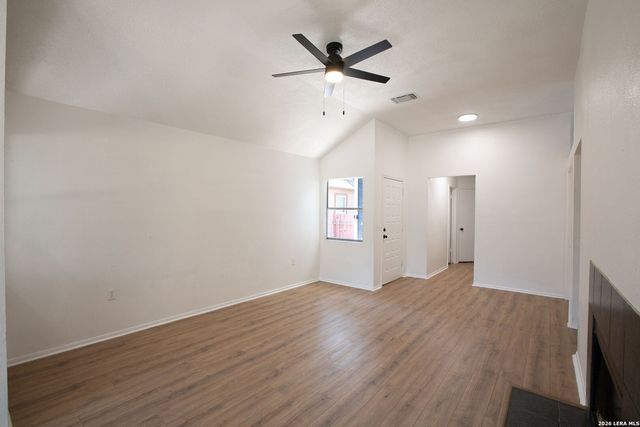 3662 CANDLEHEAD LN, San Antonio, TX 78244