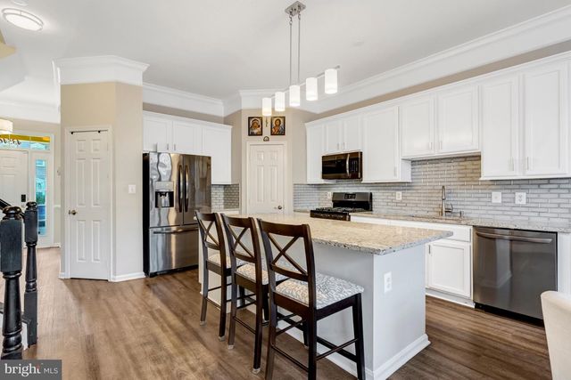 43546 MINK MEADOWS ST, Chantilly, VA 20152