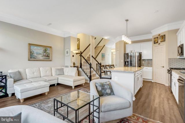 43546 MINK MEADOWS ST, Chantilly, VA 20152