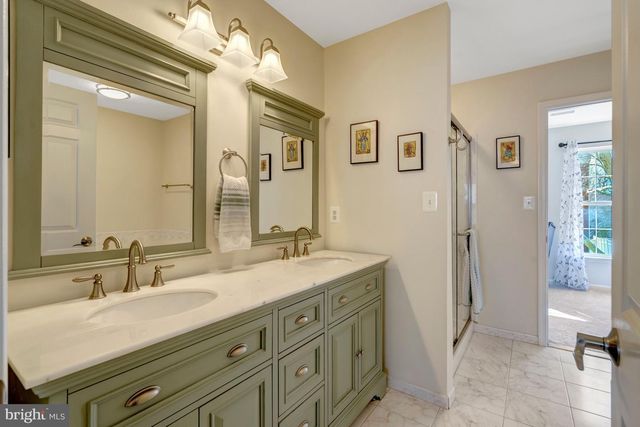 43546 MINK MEADOWS ST, Chantilly, VA 20152