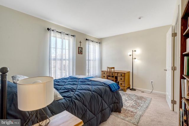 43546 MINK MEADOWS ST, Chantilly, VA 20152