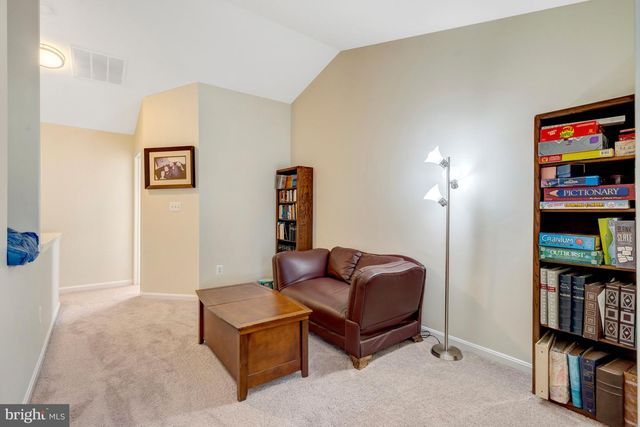 43546 MINK MEADOWS ST, Chantilly, VA 20152