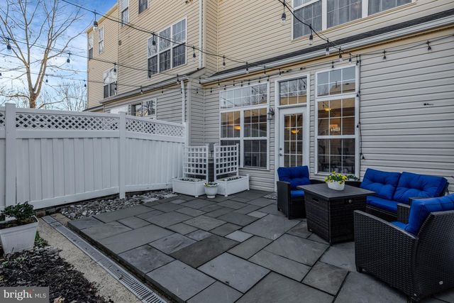 43546 MINK MEADOWS ST, Chantilly, VA 20152