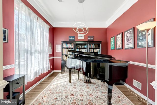 43546 MINK MEADOWS ST, Chantilly, VA 20152