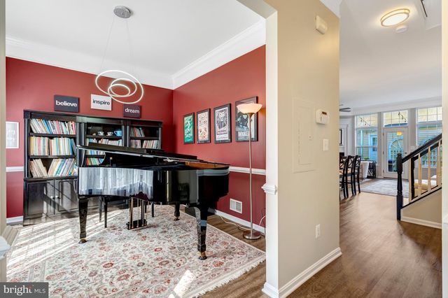 43546 MINK MEADOWS ST, Chantilly, VA 20152