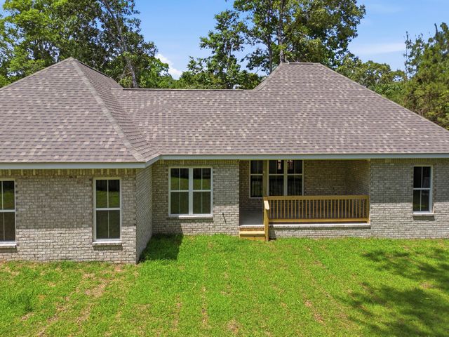 14 Shawnee Ln., Hattiesburg, MS 39402