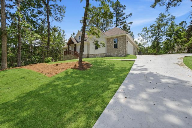 14 Shawnee Ln., Hattiesburg, MS 39402