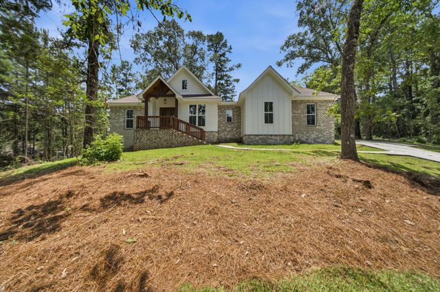 14 Shawnee Ln., Hattiesburg, MS 39402