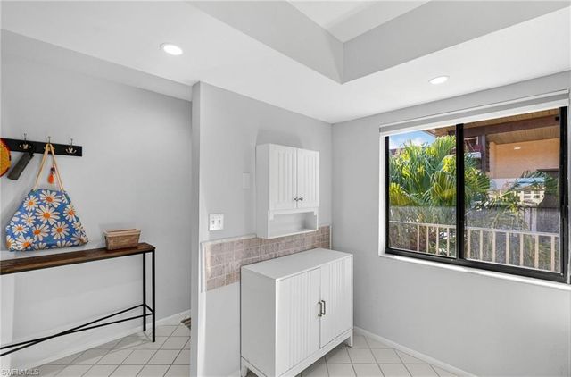 11250 Caravel CIR 306, Fort Myers, FL 33908