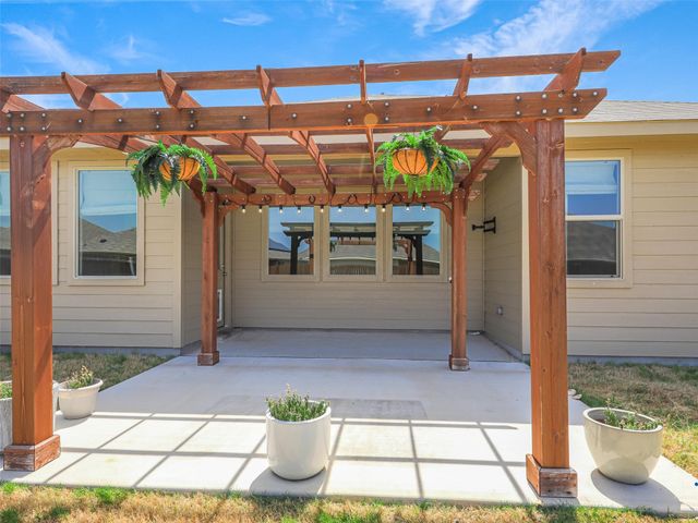 5028 Waterway Drive, Princeton, TX 75407