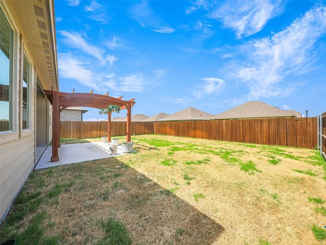 5028 Waterway Drive, Princeton, TX 75407