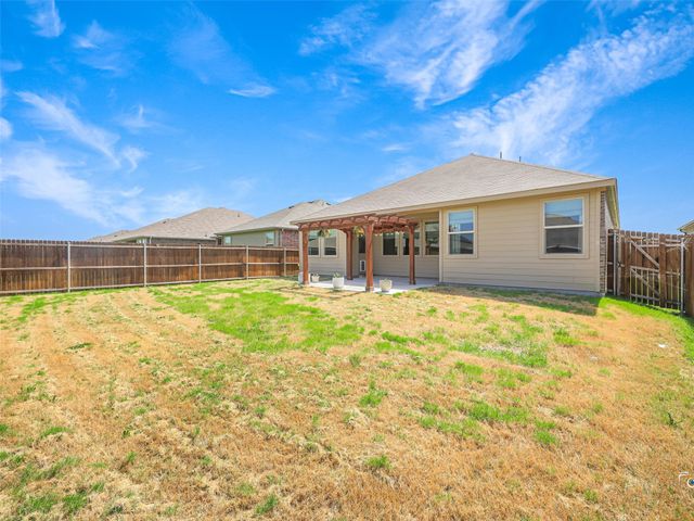 5028 Waterway Drive, Princeton, TX 75407