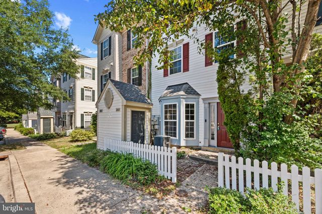 2015 COOPER POINT CT, Odenton, MD 21113