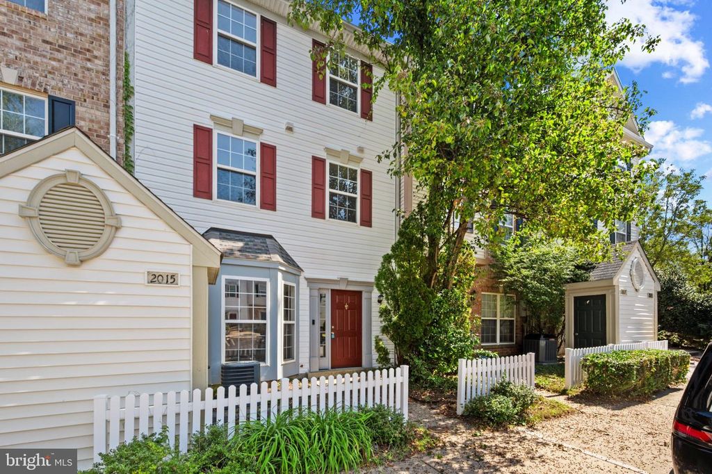 2015 COOPER POINT CT, Odenton, MD 21113