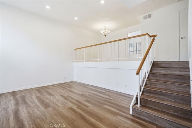 9000 Vanalden, Northridge, CA 91324